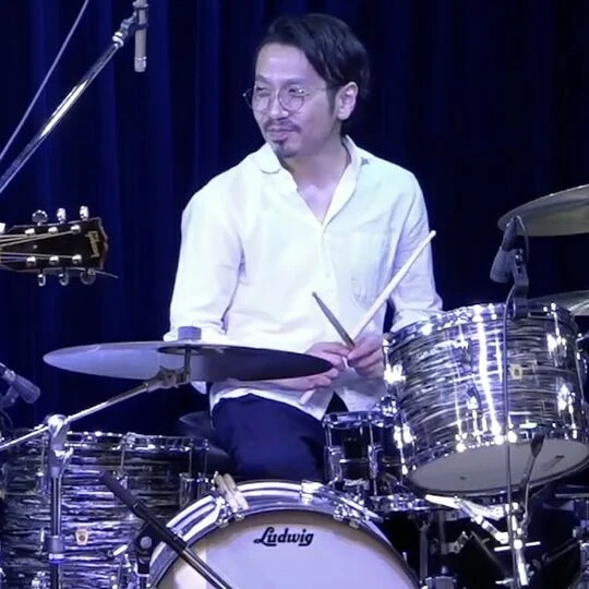 山下 博史
